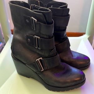 Black Sorel Dress Boots